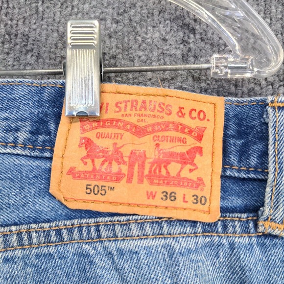 Levi's 505 Men's Straight Jeans Blue 36x30 5-Pocket Medium Wash Cotton - Picture 9 of 13